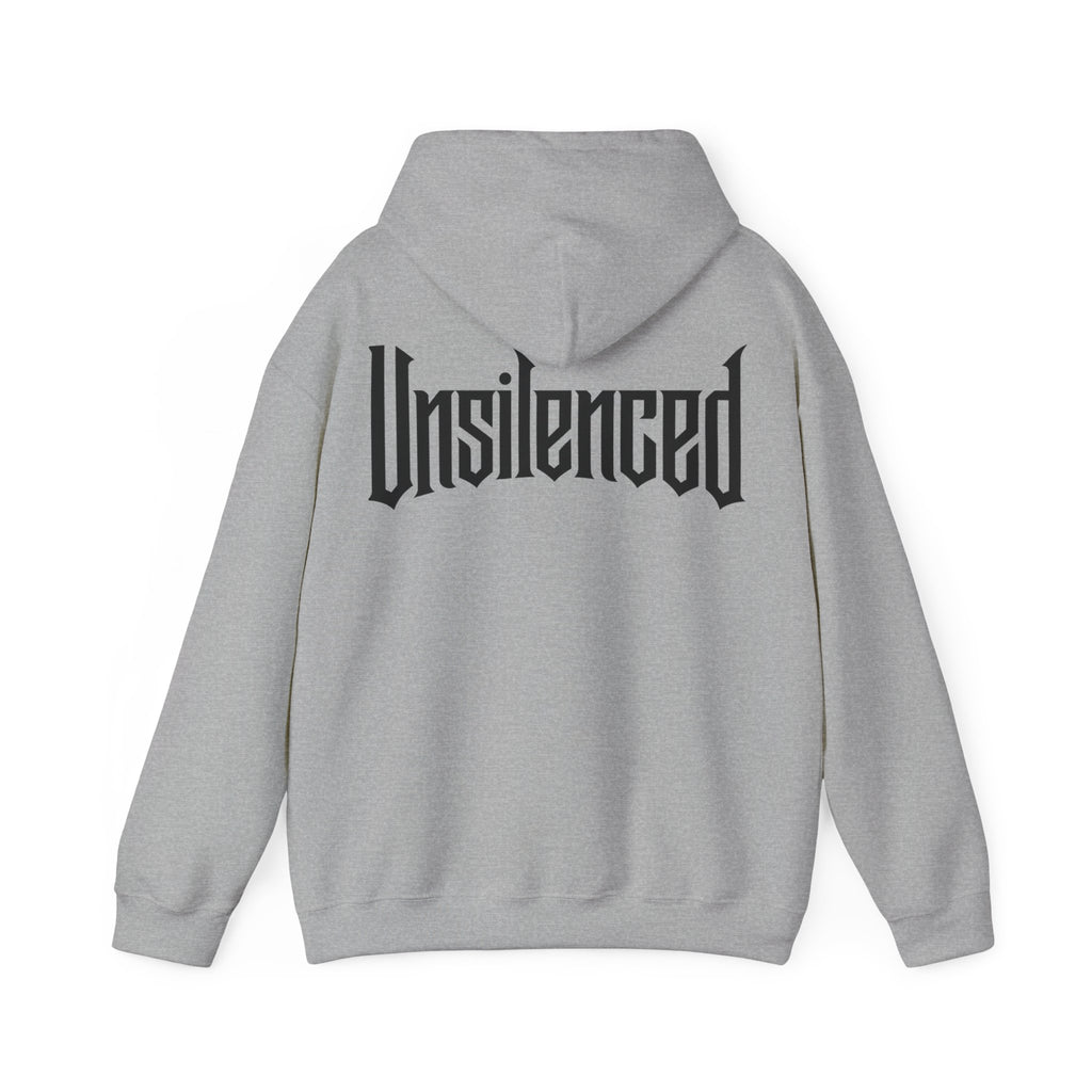UNSILENCED Hoodie – Bomb – Grote Logo Rugprint | Kleine Borstprint